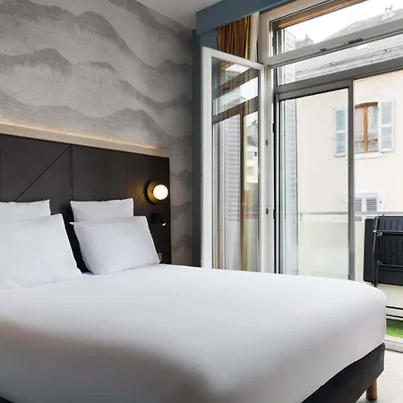Mercure Centre 4*