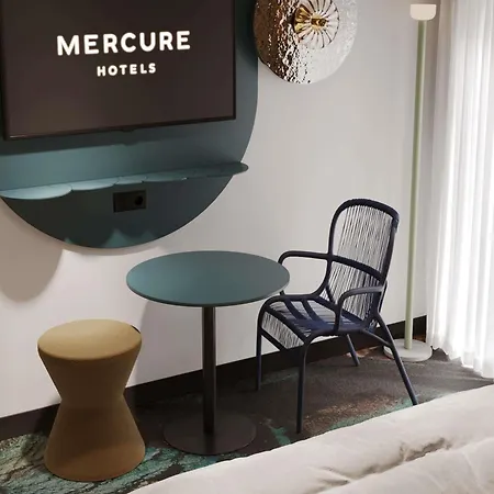Mercure Centre 4* אנסי